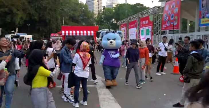 Maskot Karakter Personel BTS