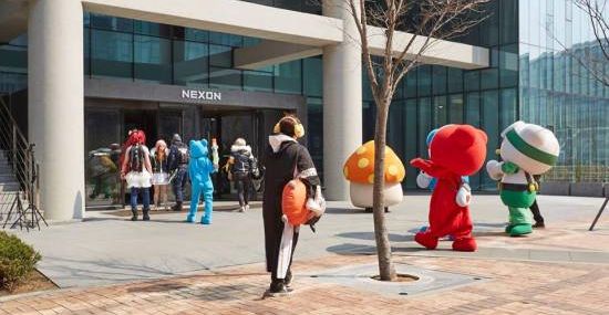 [FOTO] Keseruan April Mop di perusahaan game NEXON asal Korea