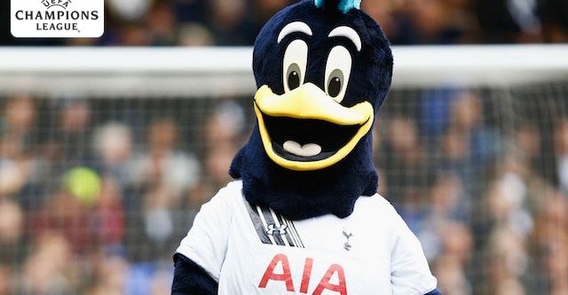 Maskot Tottenham Hotspur VS Manchester City